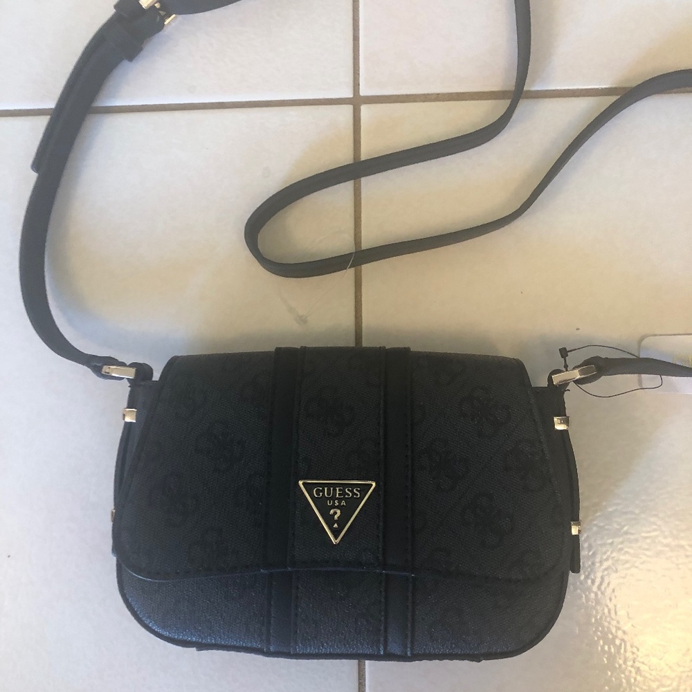 Guess “Noreen” mini crossbody flap